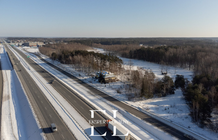 powiat grodziski, Siestrzeń, 0,93 ha | Teren inwestycyjny pod usługi i magazyny