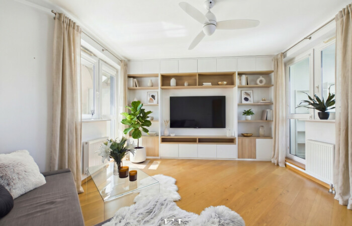 Warszawa, Ursynów, 50 m² | 3 balkony | Obok metra