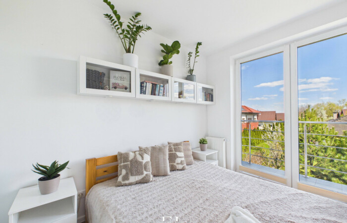 Warszawa, Wawer Zerzeń, 4 pokoje | bezczynszowe | ogródek 79 m² | garaż