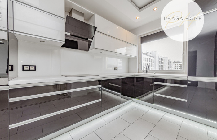 Warszawa, Praga-Południe, 2 POKOJE | 56 m2 | PRAGA-POŁUDNIE